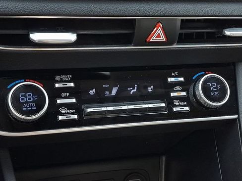 Certified 2023 Hyundai Sonata SEL FWD image 15
