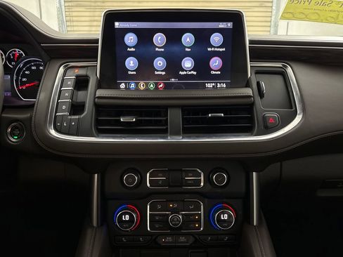 Used 2021 Chevrolet Tahoe LT w/ LT Signature Plus Package RWD image 19