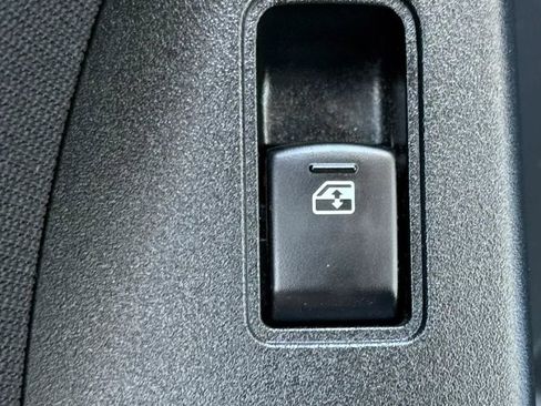 Used 2016 Subaru Forester 2.5i Premium AWD/4WD image 27