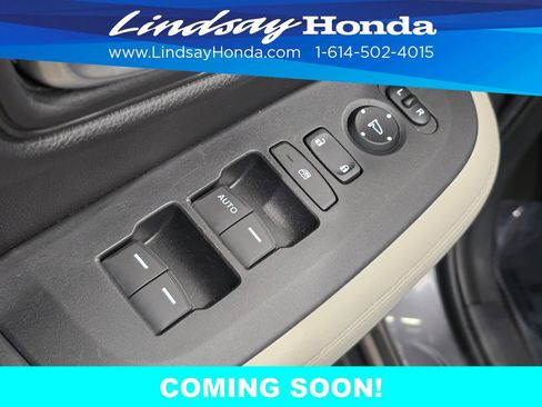 Used 2024 Honda HR-V LX image 30