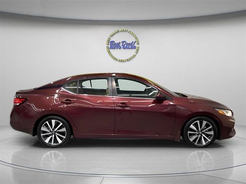 Used 2021 Nissan Sentra SV w/ SV Premium Package FWD image 6
