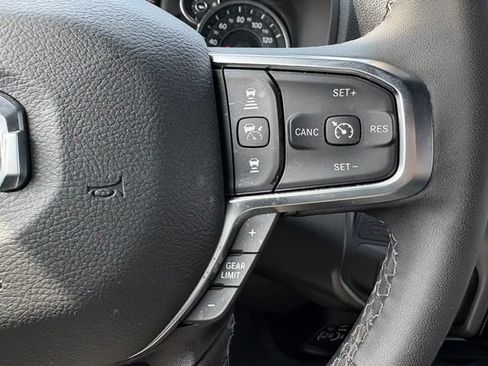 Used 2026 RAM 2500 Big Horn AWD/4WD image 18