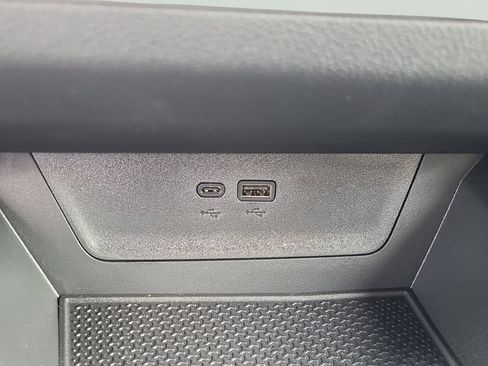 New 2027 Chevrolet Equinox LT FWD image 31