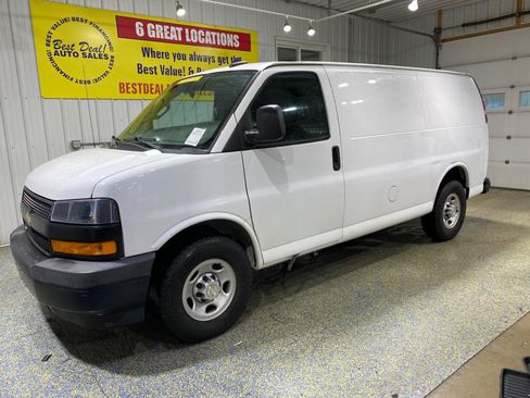Used 2020 Chevrolet Express 2500 w/ Driver Convenience Package RWD image 1