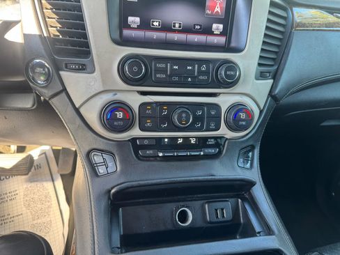 Used 2015 GMC Yukon XL Denali w/ Premium Package image 22