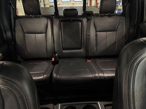 Used 2022 Ford F250 Lariat image 28