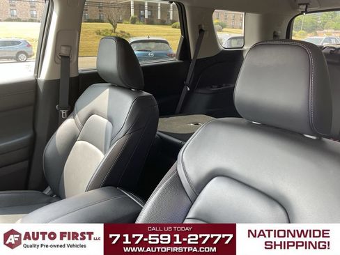 Used 2022 Nissan Pathfinder SL AWD/4WD image 7