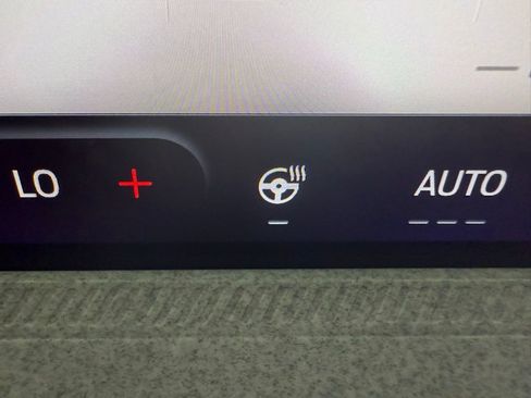 New 2025 Ford Maverick XLT w/ XLT Luxury Package image 23