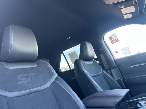New 2026 Ford Explorer ST image 18