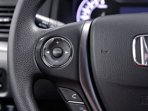 Used 2017 Honda Ridgeline Sport image 26