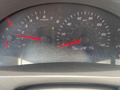 Used 2007 Toyota Camry LE FWD image 13