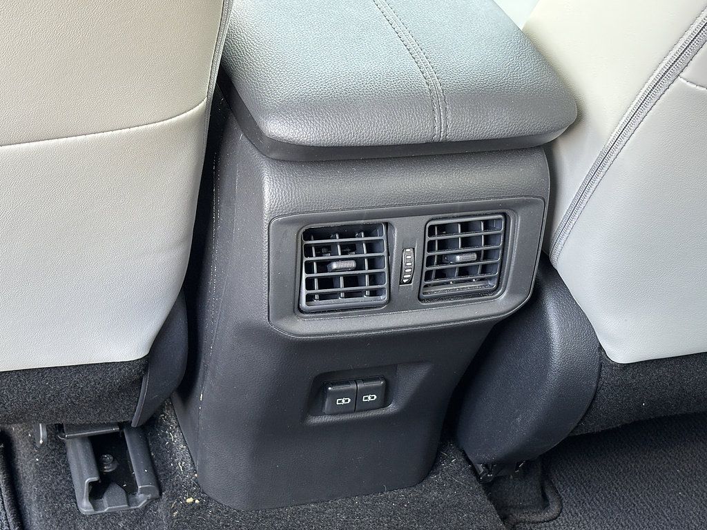 Used 2025 Toyota RAV4 XLE Premium FWD image 17