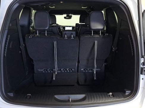 New 2026 Chrysler Pacifica Select image 26
