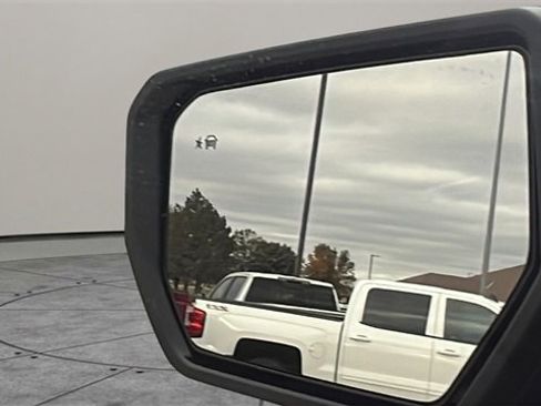 Used 2025 Chevrolet Colorado ZR2 w/ Technology Package image 15