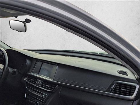 Used 2018 Kia Optima EX image 19
