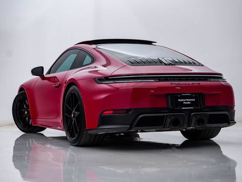 Certified 2025 Porsche 911 Carrera GTS RWD image 3