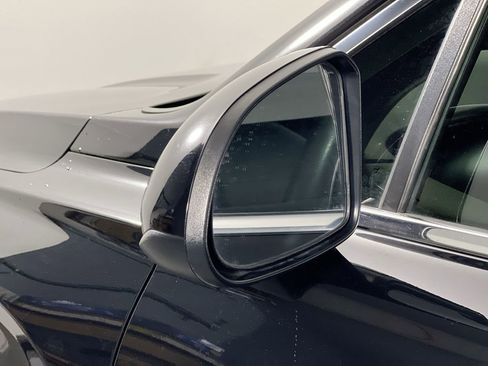 Used 2020 Hyundai Santa Fe SE image 10