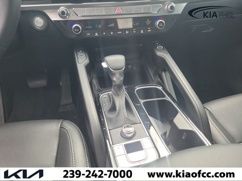 Certified 2025 Kia Telluride S FWD image 20