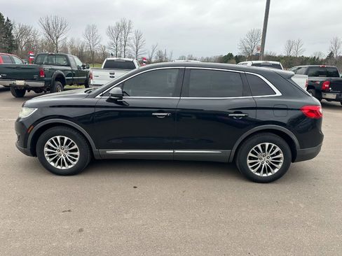 Used 2016 Lincoln MKX Select w/ Select Plus Package AWD/4WD image 4