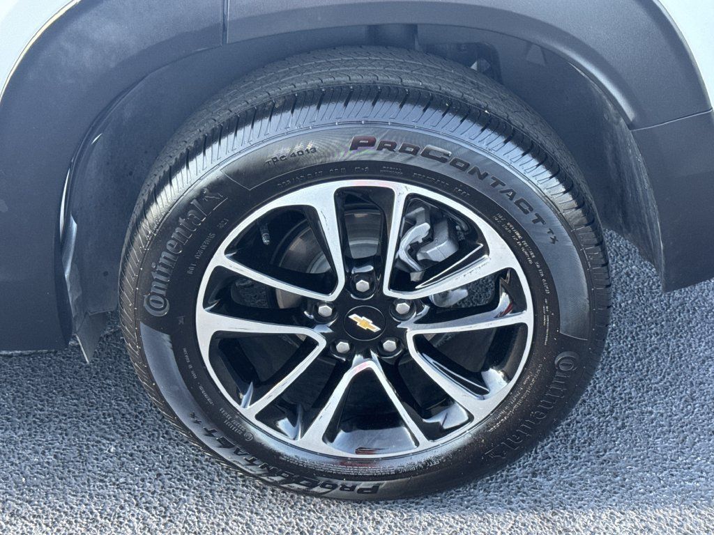 Used 2025 Chevrolet TrailBlazer LT FWD image 19