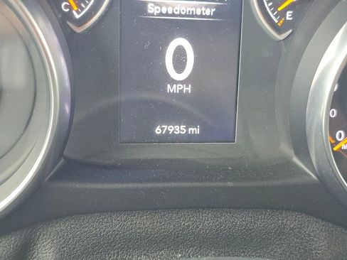 Used 2019 Jeep Wrangler Sport image 22