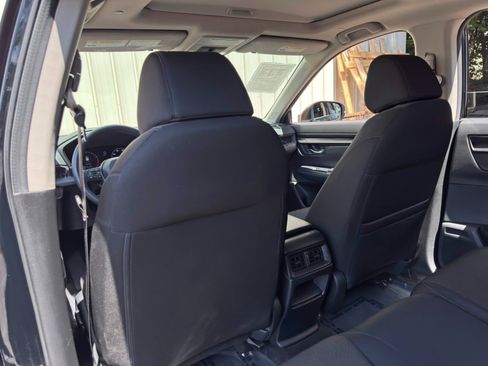 Used 2023 Honda CR-V EX image 30