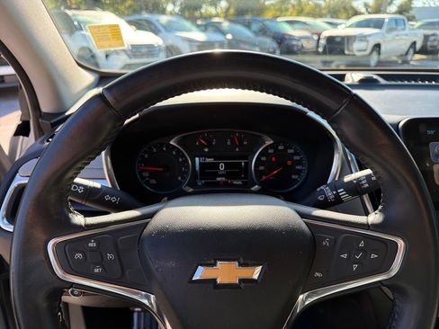 Used 2018 Chevrolet Equinox Premier image 20