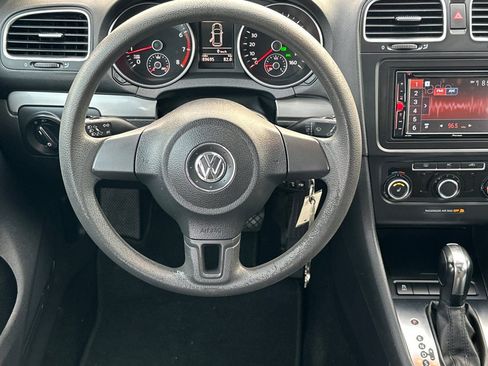 Used 2012 Volkswagen Golf 4-Door image 11