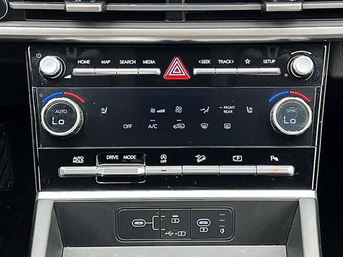 Used 2026 Hyundai Santa Fe SEL FWD image 33