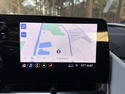 Used 2020 Chevrolet Corvette Stingray w/ 2LT Preferred Equipment Group image 3