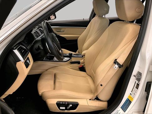 Used 2018 BMW 330i Sedan RWD image 7