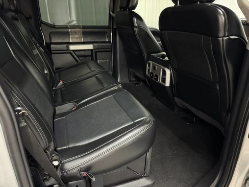 Used 2019 Ford F250 Lariat w/ Chrome Package AWD/4WD image 17