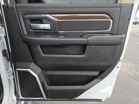 Used 2022 RAM 2500 Laramie image 26