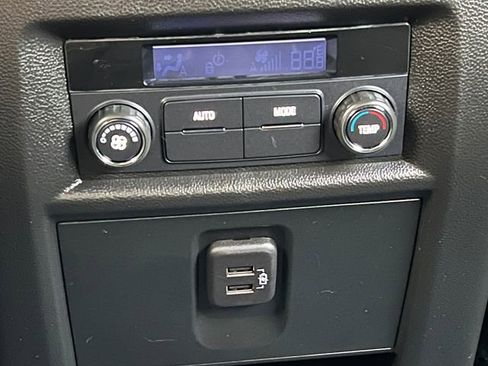 Certified 2023 Chevrolet Traverse LT w/ LPO, Floor Liner Package image 33