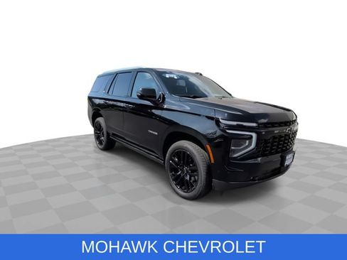 Certified 2025 Chevrolet Tahoe Premier AWD/4WD image 2