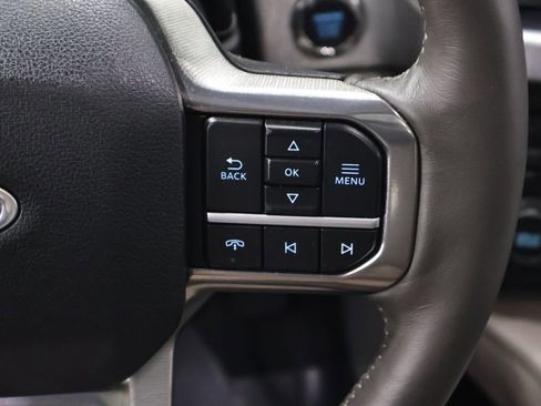 Certified 2025 Ford F350 Platinum w/ Platinum Plus Package image 26