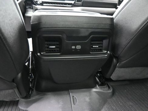 Used 2025 Chevrolet Silverado 1500 RST image 16