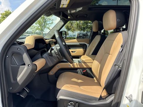 New 2025 Land Rover Defender 130 V8 image 3