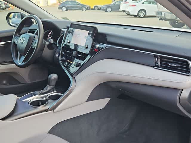 Used 2024 Toyota Camry LE w/ Convenience Package FWD image 19
