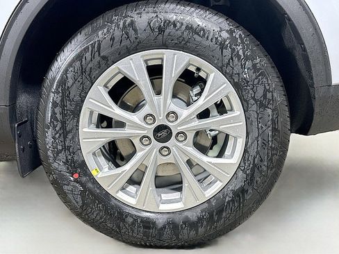 New 2026 Ford Escape Active w/ Cold Weather Package image 18