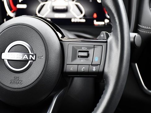 Used 2023 Nissan Rogue Platinum image 23