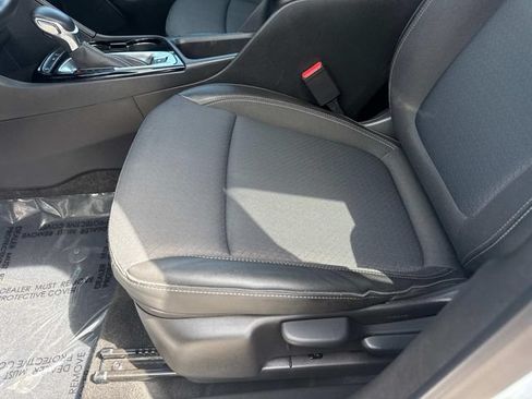 Used 2025 Buick Encore GX Preferred FWD image 22