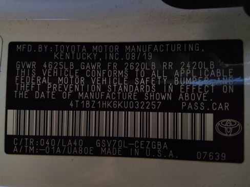 Used 2019 Toyota Camry XLE image 33