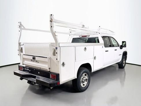Used 2024 Chevrolet Silverado 2500 W/T w/ WT Convenience Package AWD/4WD image 7