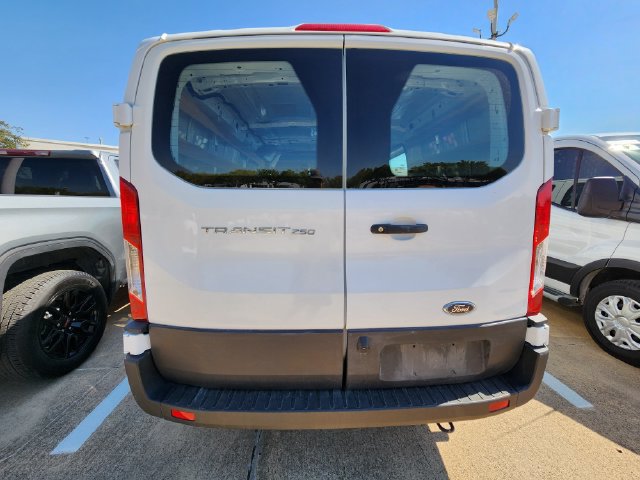 Used 2025 Ford Transit 250 Low Roof w/ Exterior Upgrade Package RWD image 4
