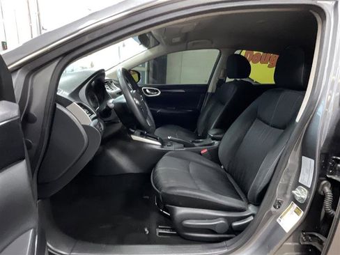 Used 2018 Nissan Sentra SV image 11