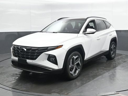 Used 2023 Hyundai Tucson Limited image 6