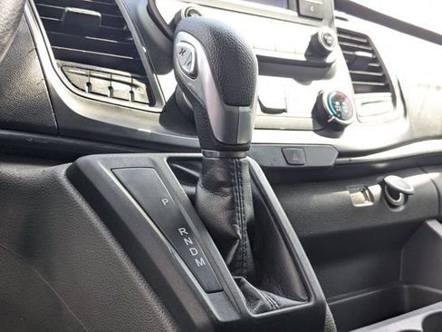 Used 2021 Ford Transit 350 XLT image 12