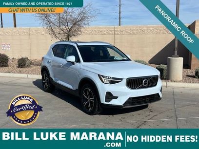 Used 2025 Volvo XC40 B5 Core