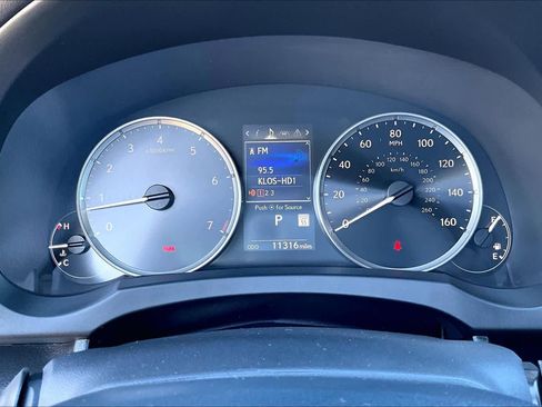 Used 2024 Lexus IS 350 F Sport image 24